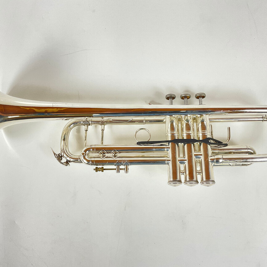 Used Bach 37  Bb Trumpet (SN: 215251)
