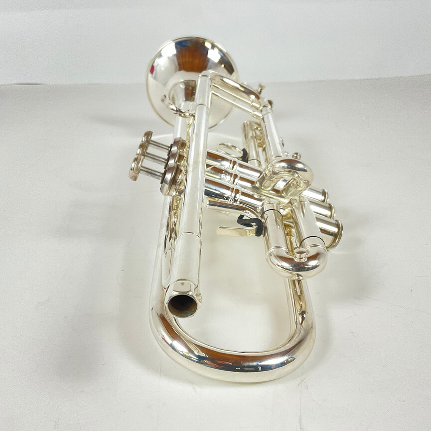 Used Bach 37 Bb Trumpet (SN: 272663)