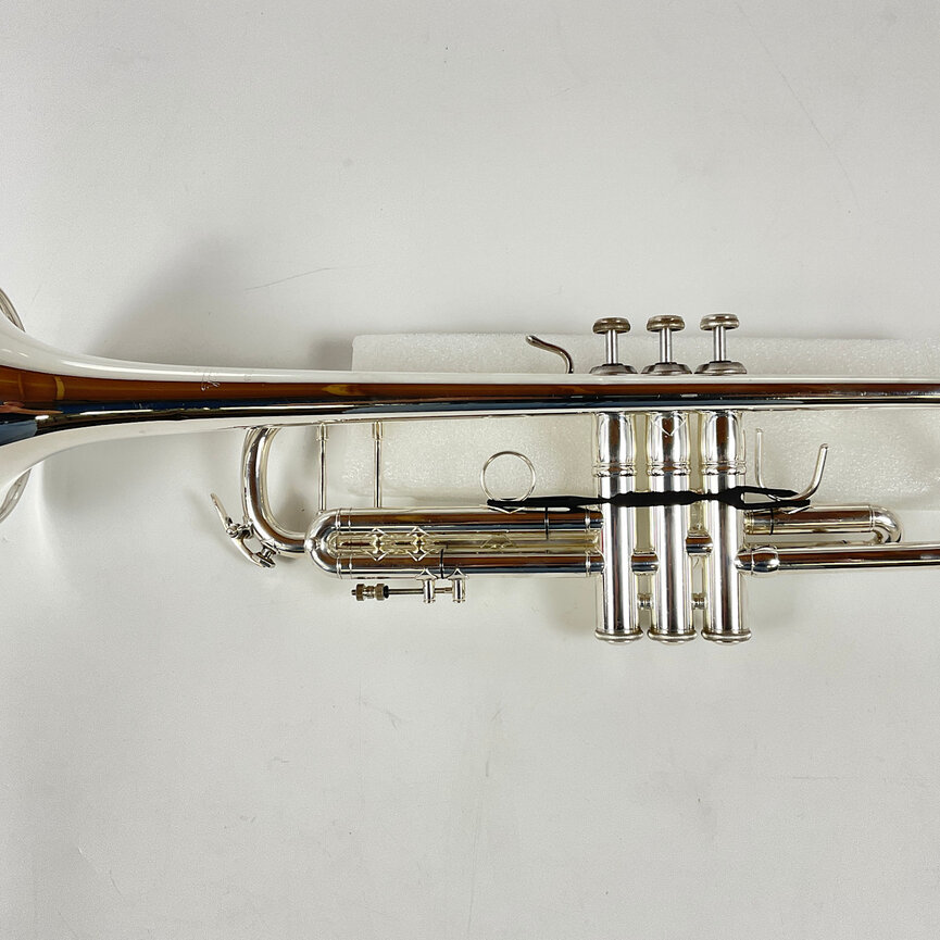 Used Bach 37 Bb Trumpet (SN: 272663)