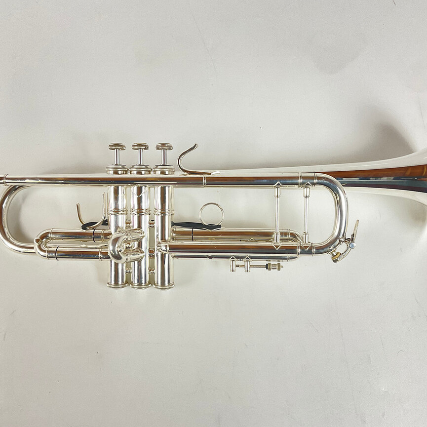 Used Bach 37 Bb Trumpet (SN: 735541)