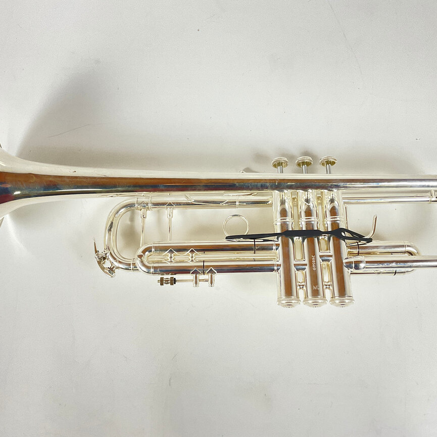 Used Bach 37 Bb Trumpet (SN: 749569)