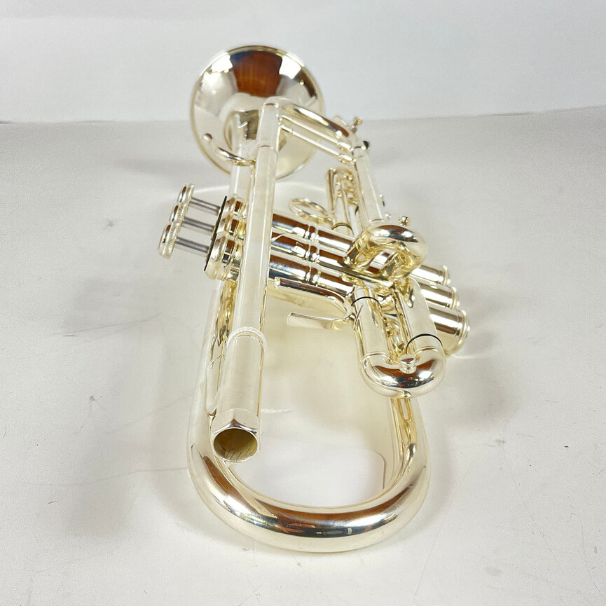 Used Bach 37 Bb Trumpet (SN: 374952)
