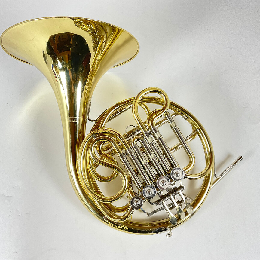 Used Yamaha 567 F/Bb Double French Horn (SN: 008104)