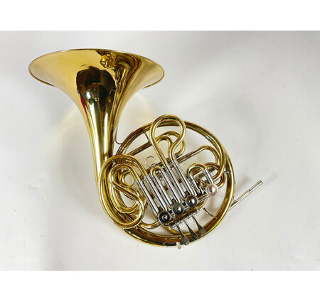 Used Yamaha YHR-664 F/Bb Double French Horn (SN: 008312)