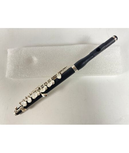 Used Di Zhao 102 Piccolo (SN: 102186)