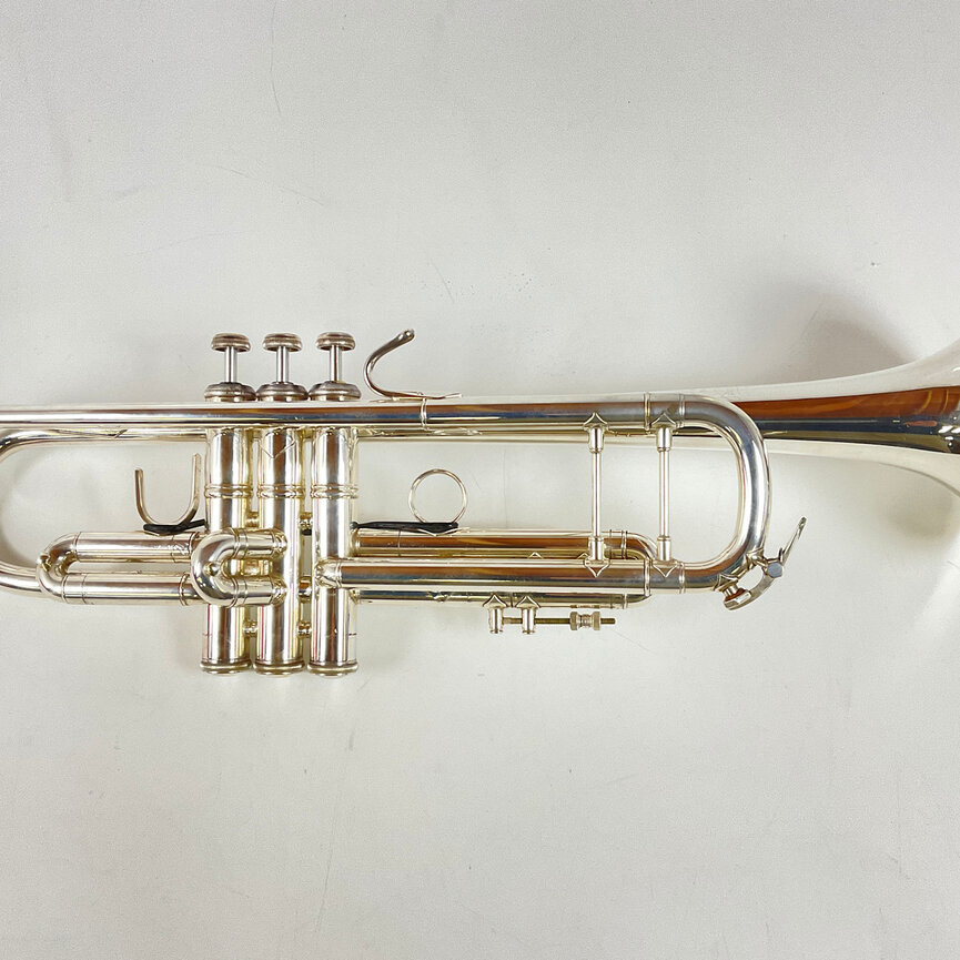 Used Bach 37 Bb Trumpet (SN: 608663)