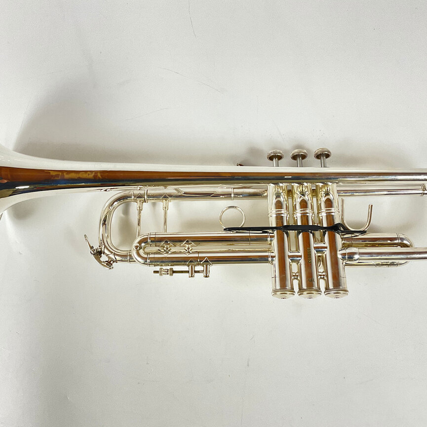 Used Bach 37 Bb Trumpet (SN: 608663)