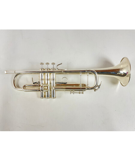 Used Bach 37 Bb Trumpet (SN: 768907)