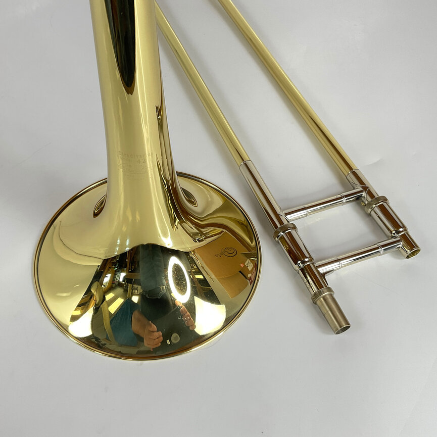 Demo Bach 42B Bb/F Tenor Trombone (SN: 221546)