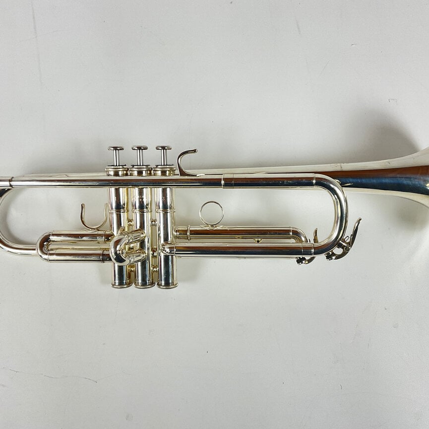 Used Yamaha YTR-8330S Bb Trumpet (SN: 001038)