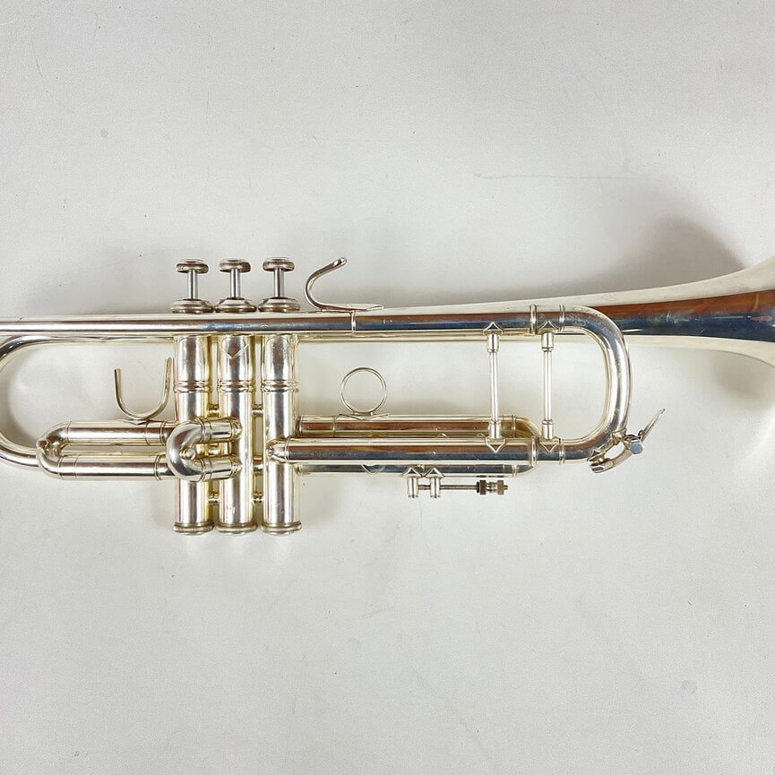 Used Bach 37 Bb Trumpet (SN: 520815)