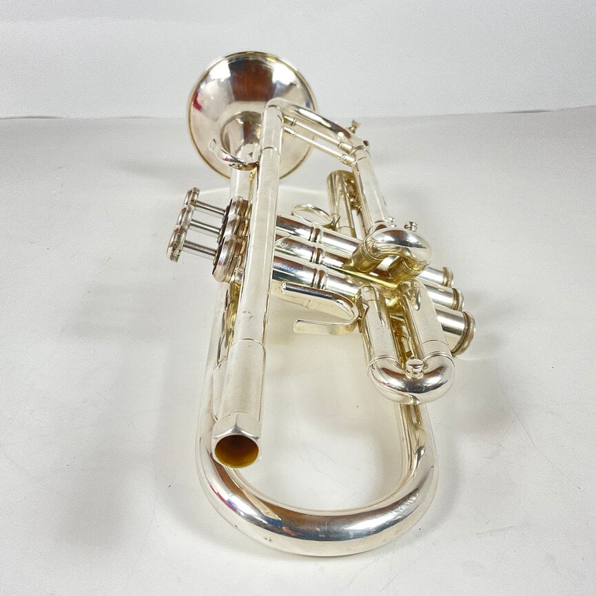Used Bach 37 Bb Trumpet (SN: 520815)