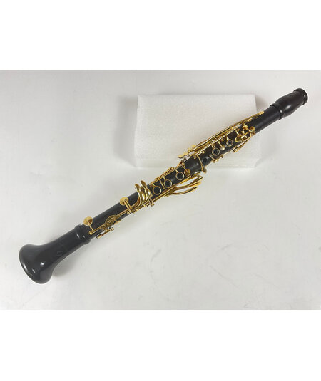 Used Backun Moba MB-900 Bb Clarinet, Gold-Plated Keys (SN: 16746)