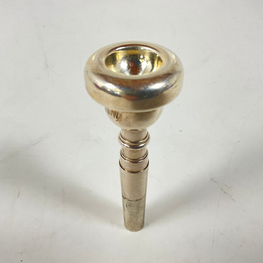 Used Bach Corp. 11DW Trumpet [42999]