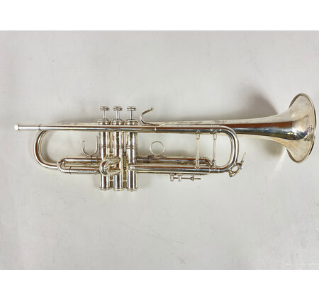 Used Bach 72 Bb Trumpet (SN: 727140)