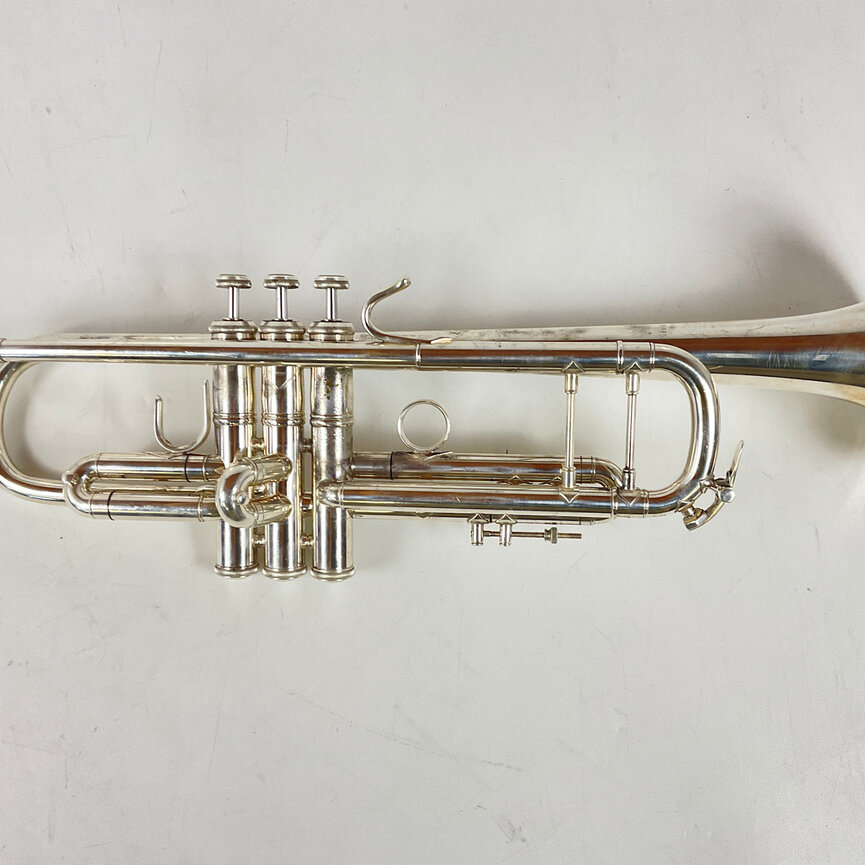 Used Bach 72 Bb Trumpet (SN: 727140)