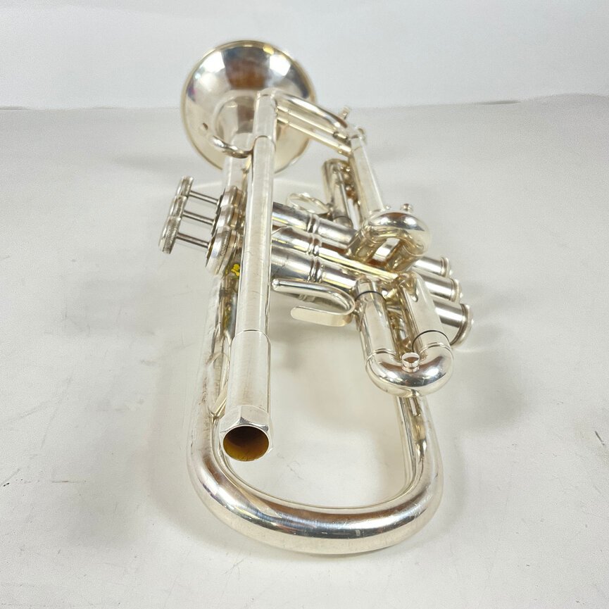 Used Bach 72 Bb Trumpet (SN: 727140)