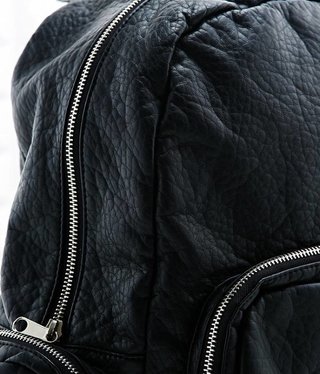 L'Oréal Paris Black leather backpack