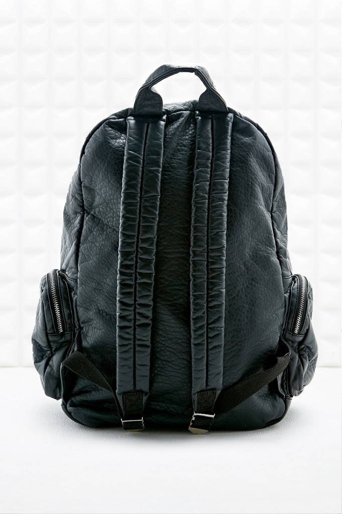 L'Oréal Paris Black leather backpack