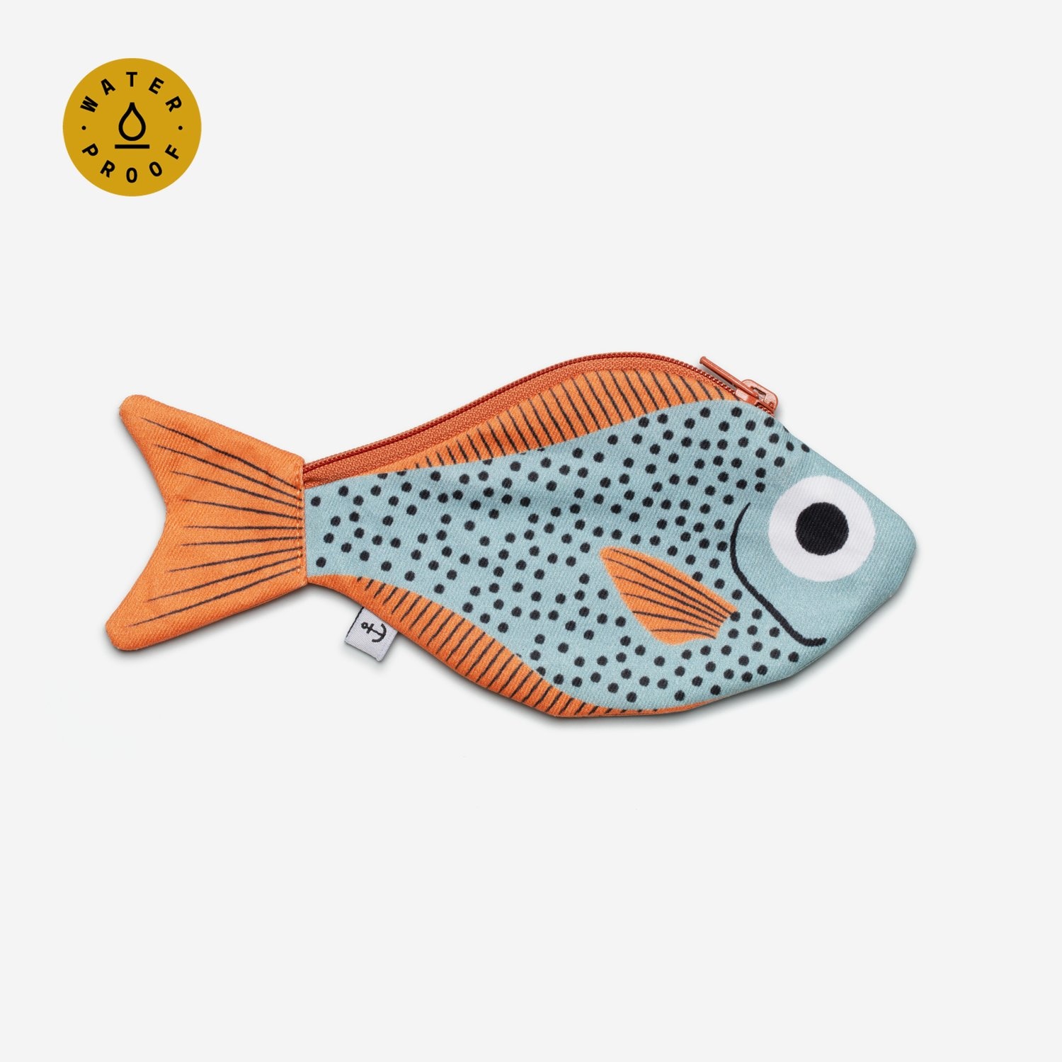 https://cdn.shoplightspeed.com/shops/612171/files/33461347/don-fisher-df-don-fisher-aqua-sweeper-fish-pouch.jpg