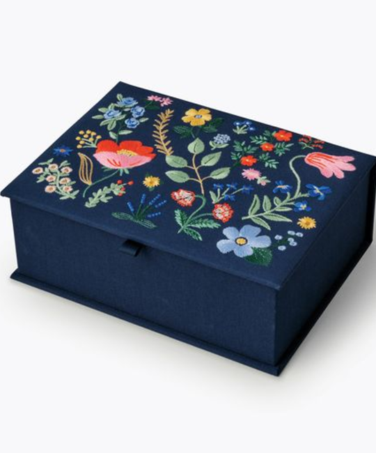 Rifle Paper Co - RP Rifle Paper Co. - Strawberry Fields Embroidered Large Keepsake Box