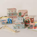 Paddywax - PA Christmas Tin Candle - Ice Skating Scene, Mistletoe + Mint 5 oz.