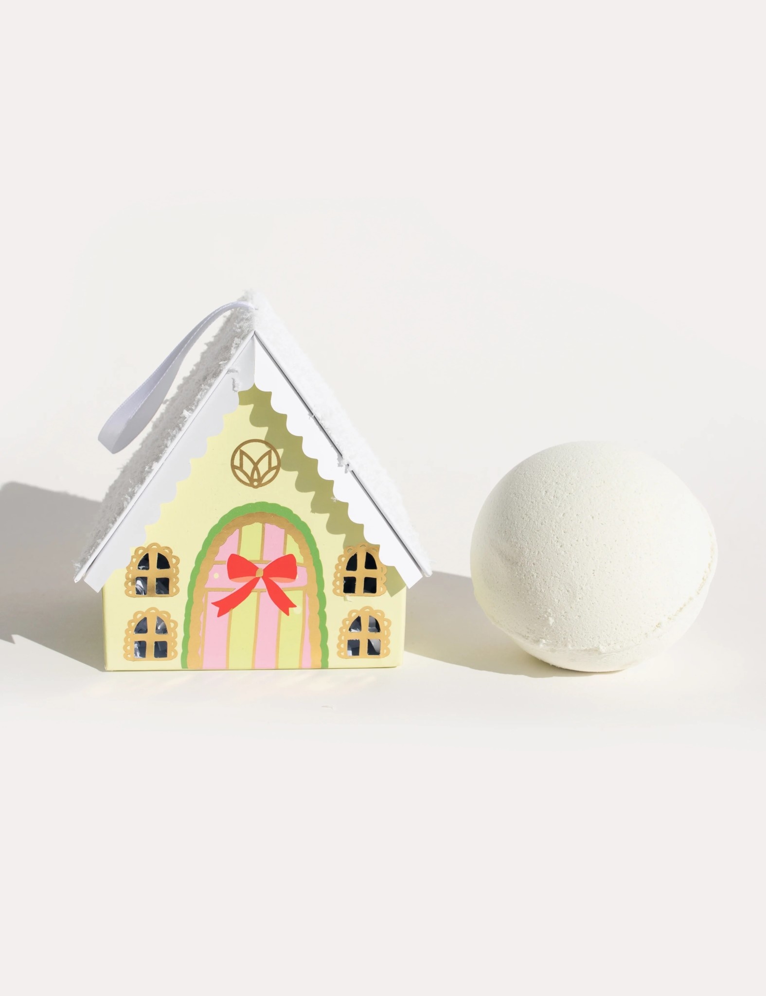 Musee - MUS Musee - Christmas Village Bath Balm Bomb