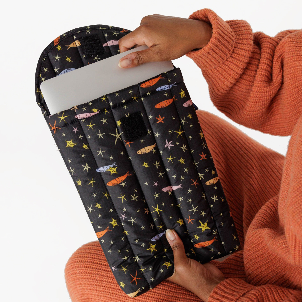 Baggu Puffy Laptop Sleeve 13/14" Star Fish Gus and Ruby Letterpress