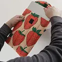 Baggu - BA BA AC - Puffy Laptop Sleeve 13/14" - Strawberry