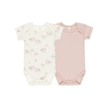 Quincy Mae - QM QM BKBC - Short Sleeve Bodysuit, 2 Pack || Swans, Bubblegum