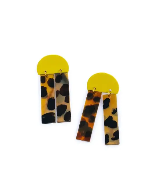 Sunshine Tienda - ST ST JEEA - Yellow Sunrise Dangle Earrings