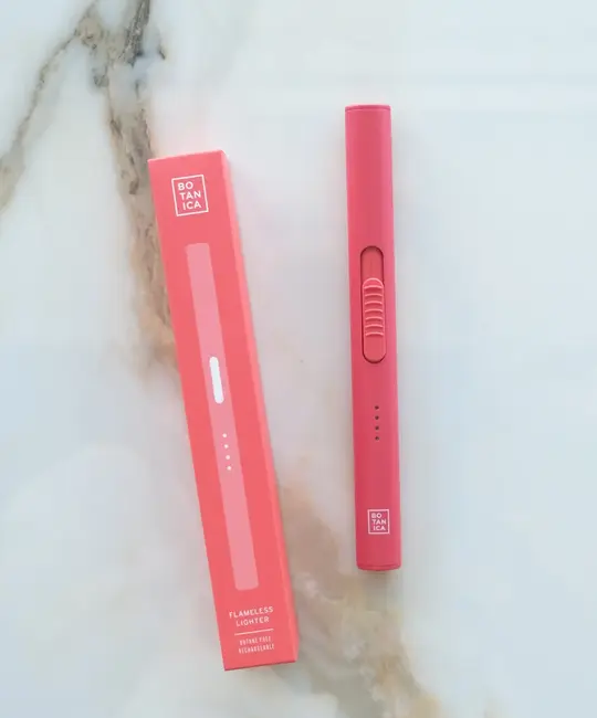 Botanica - BOT BOT CAAC - Flameless USB-C Rechargeable Lighter, Strawberry