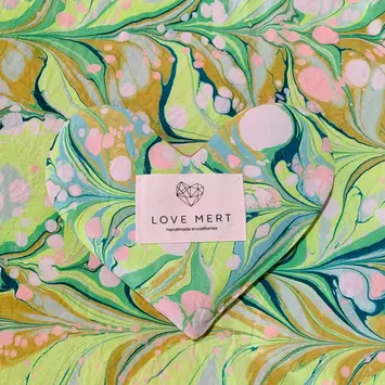 Love Mert - LOM Ivy Marbled Eye Love Pillow