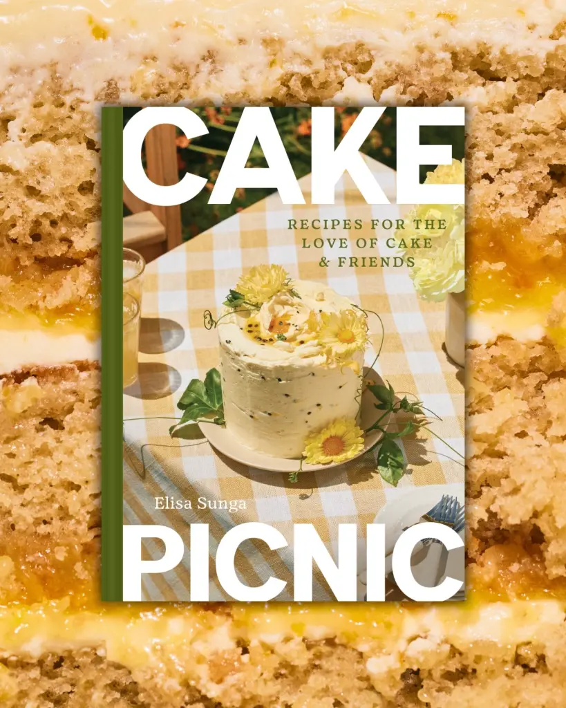 Chronicle Books - CB CB BORB - Cake Picnic by Elisa Sunga