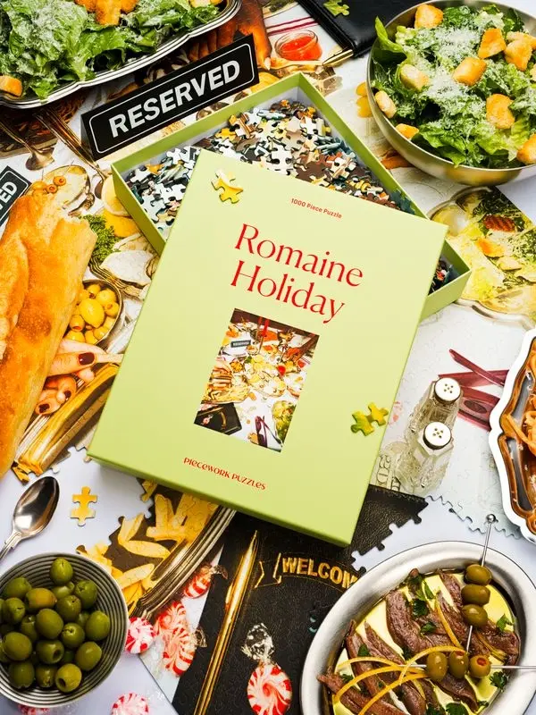 Piecework Puzzles - PIEP PIEP HGGP - Romaine Holiday 1000 Piece Jigsaw Puzzle