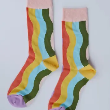 Idlewild Co - ID ID AC - Rainbow Waves Crew Socks