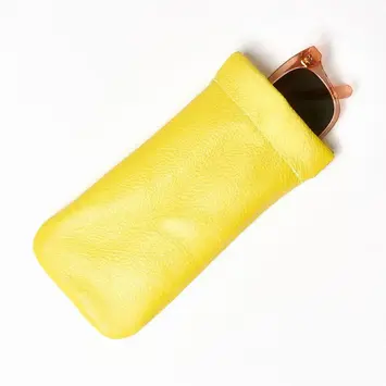 Glad & Young Studio - GYS GYS ACKC - Sunny Side Leather Glasses Sleeve, Lemon