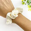 TheDivaSoap - TDSO TDSO ACHA - Tulip Flowers Scrunchie Hair Tie