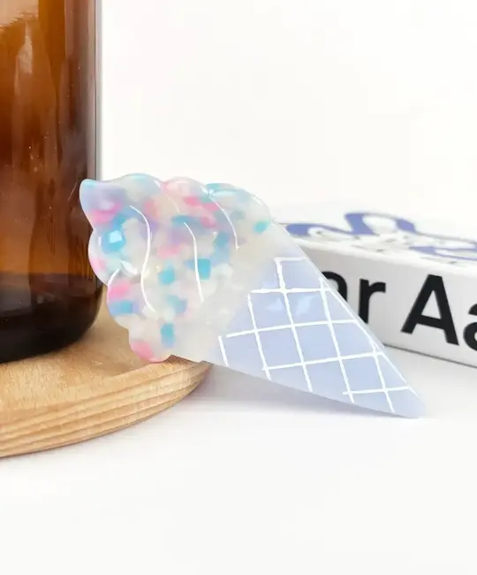 TheDivaSoap - TDSO TDSO ACHA - Blue Ice Cream Cone Claw Hair Clip