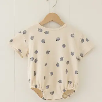 Quincy Mae - QM QM BKBC - Relaxed Short Sleeve Bubble Romper || Blueberries