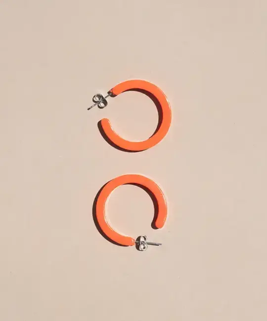 Nat + Noor - NAN NAN JEEA - Alba Hoop Earrings in Cayenne