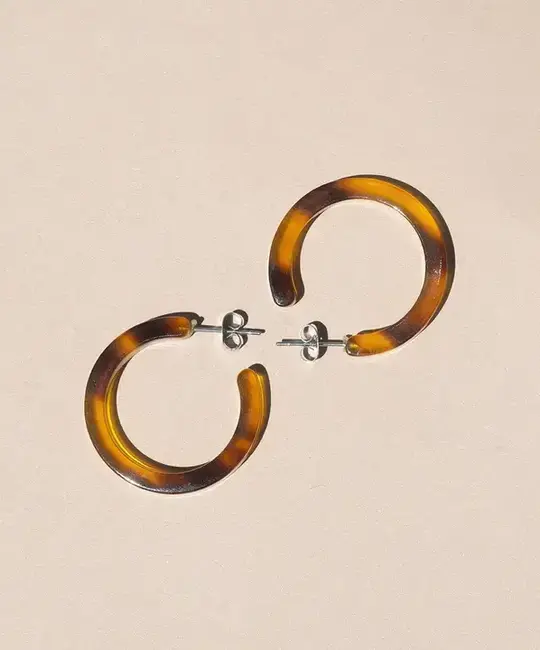 Nat + Noor - NAN NAN JEEA - Alba Hoop Earrings in Hazel