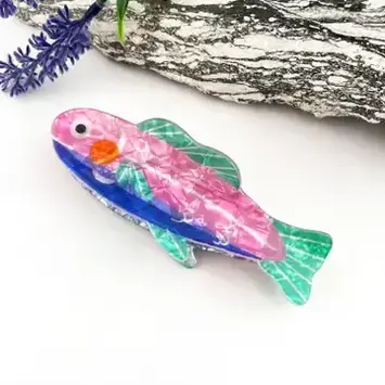 MIL ACHA - Pink Cartoon Sardine Claw Hair Clip