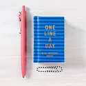 Chronicle Books - CB CB BO - Navy Stripes Mini One Line a Day One-Year Memory Book