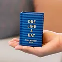 Chronicle Books - CB CB BO - Navy Stripes Mini One Line a Day One-Year Memory Book