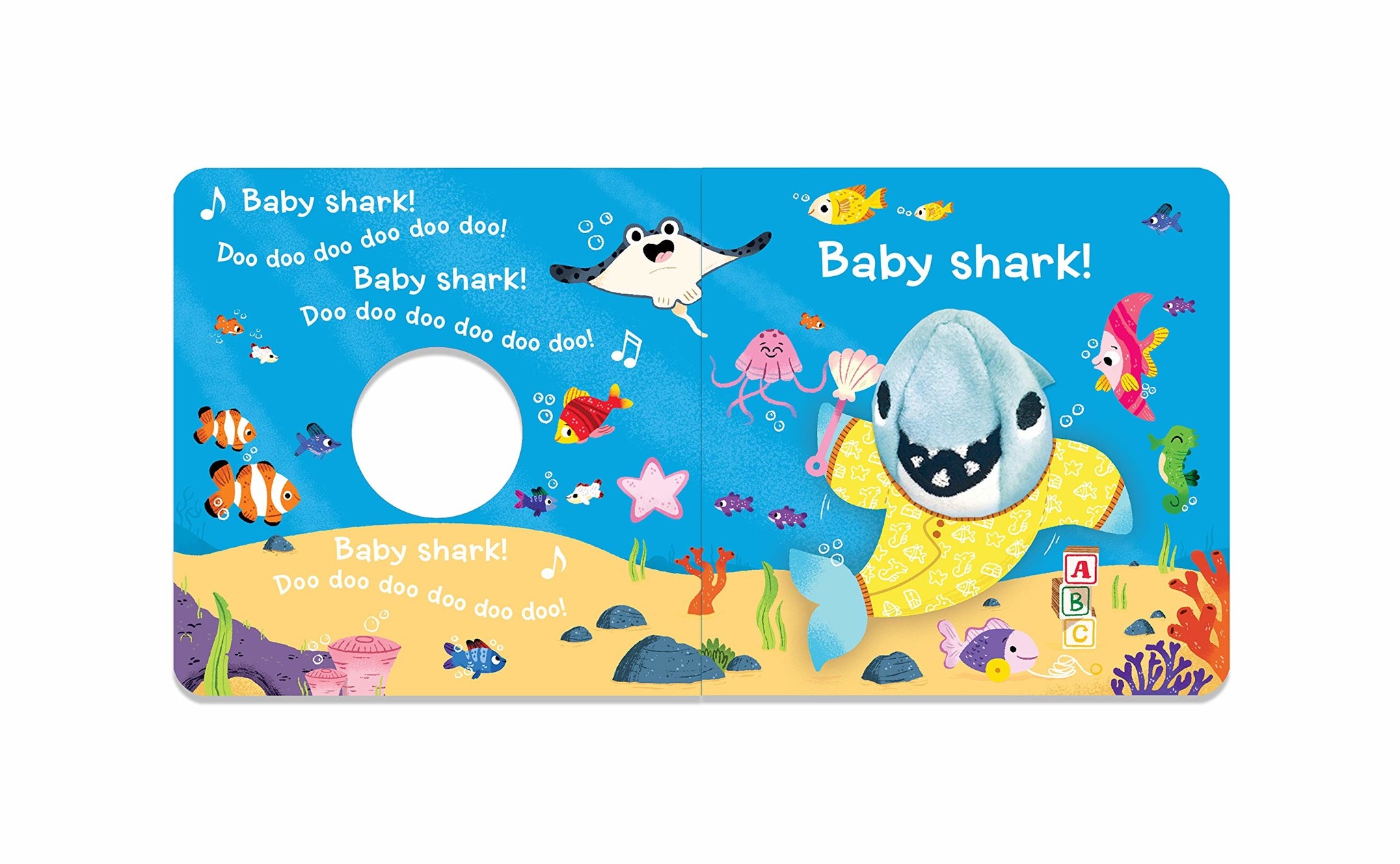 Books Baby Shark Finger Puppet Book