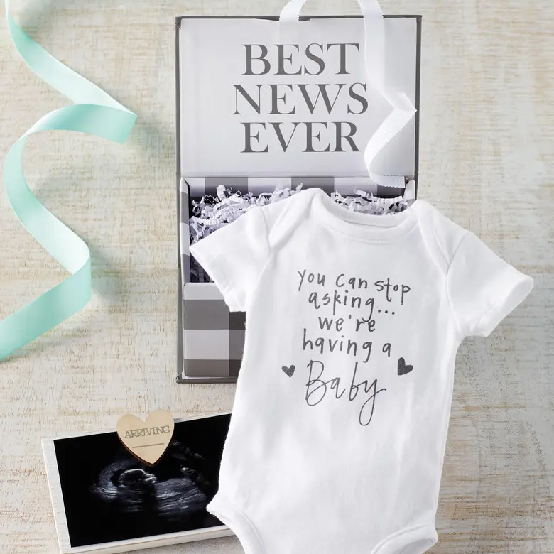 Baby Announcement Gift Set For Grandparents – Classic Whimsy