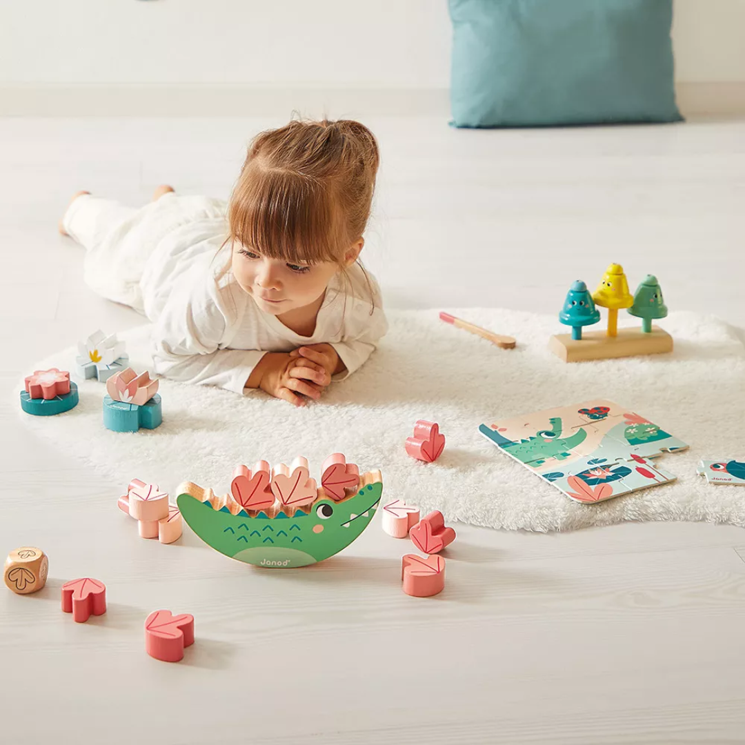 Juratoys Toy Box | 24 Months