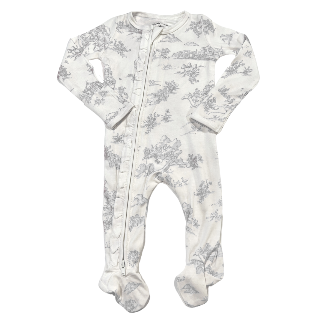 Maison Nola Storyland Toile Bamboo Zipper Footie PJs | Grey (convertible)