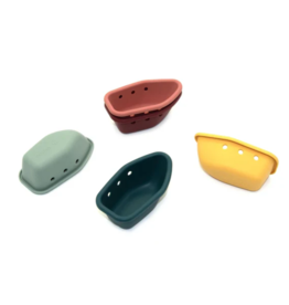 nouka Silicone Stacking Boats Bath and Water Toy | Moon Set